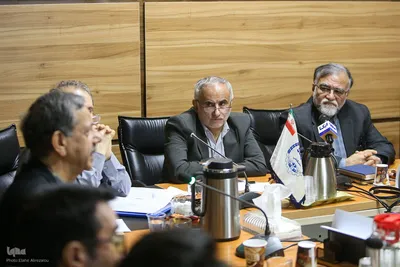نشست تخصصی «جایگاه جهاد دانشگاهی در حکمرانی علم و فناوری با تأکید بر ظرفیت‌های اساسنامه»