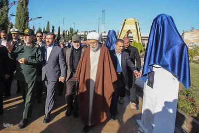 آیین رونمایی از ۲۷ سردیس شهدای شاخص دفاع مقدس فارس