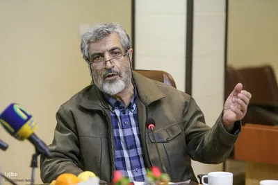نشست هم‌اندیشی اعضای ستاد راهبری حفظ قرآن با استادان دانشگاهی