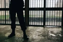 France : un homme arrêté pour avoir écrit des graffitis sur une mosquée à Glen Park