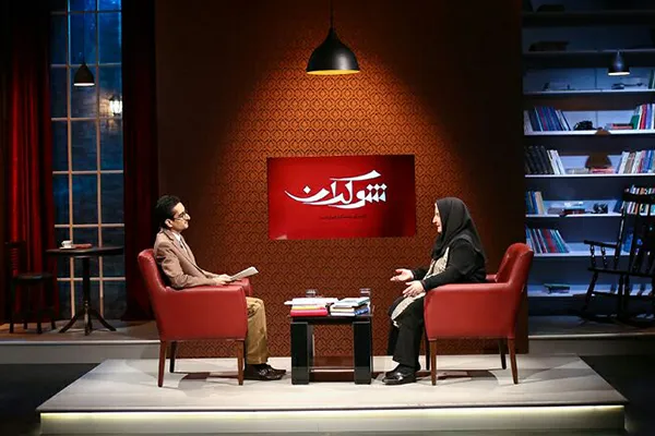 مردم‌سالاری از کتابخانه شروع می‌شود/ استفاده از تکنولوژی در راه خواندن