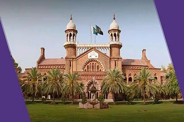 Pakistan’da Kur’an eğitimine ilişkin karar