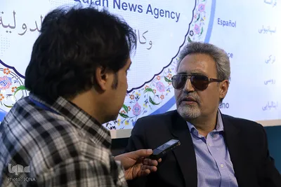 مهمانان غرفه ایکنا در دومین روز از نمایشگاه مطبوعات

