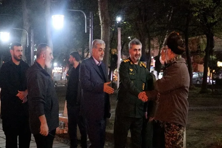 مقاومت و ایستادگی مسیر پیروزی ملت ایران است