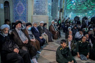 مراسم بزرگداشت شهدای مدافع امنیت فارس در حرم سیدعلاءالدین حسین(ع)شیراز