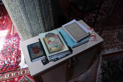 مسجد ۶۳ ستون تبریز