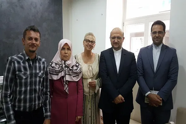 بازدید سفیر ایران از تنها روزنامه انگلیسی‌زبان در بوسنی و هرزگوین