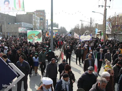 راهپیمایی ۲۲ بهمن در ملایر