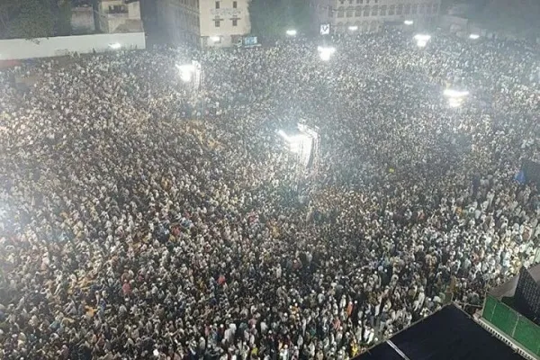 Hindistan’da Vakıf değişikliği yasasına karşı protestolar devam ediyor