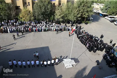 صبحگاه اقتدار معلمان و دانش‌آموزان بسیجی استان قم