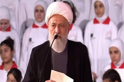 رئيس المجلس الشيعي الأعلى بلبنان يحذّر من "انفجار الغضب الشعبي"