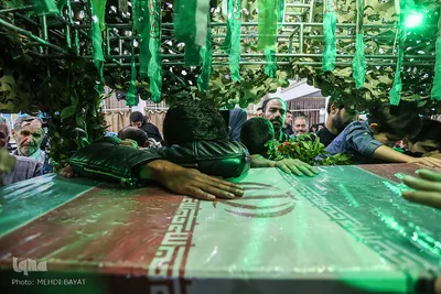 عزاداری شب شهادت امام صادق(ع) و استقبال از شهید گمنام در اراک