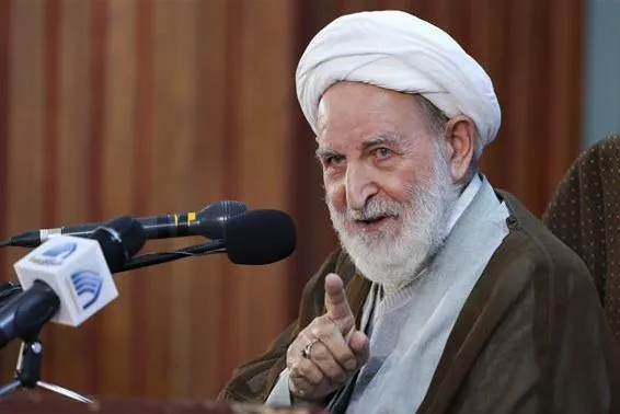 مروری بر حواشی یک نامه سرگشاده