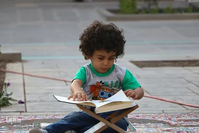 آیین جزء‌خوانی قرآن کریم در چهارباغ اصفهان