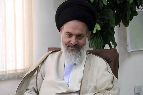 مرحوم آیت‌الله هاشمی شاهرودی فردی خوش‌فکر و عمیق در علوم اسلامی و دینی بود