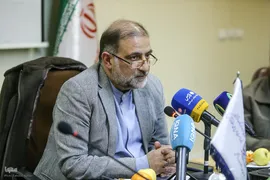 نشست هم‌اندیشی اعضای ستاد راهبری حفظ قرآن با استادان دانشگاهی