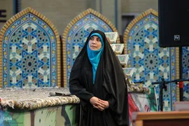 الهام غفاری، مجری و حافظ کل قرآن