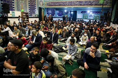 کرسی تلاوت قرآن کریم در مسجد جامع فاطمه الزهرا(س)
