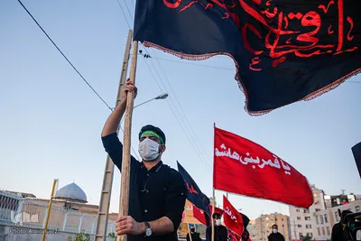علم گردانی در شیراز‎