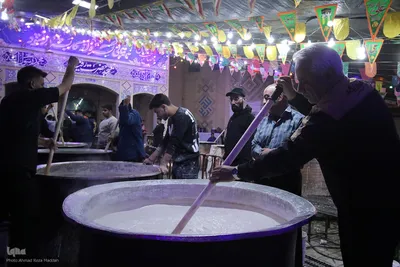 پخت بزرگترین سمنو شیرازی در کشور