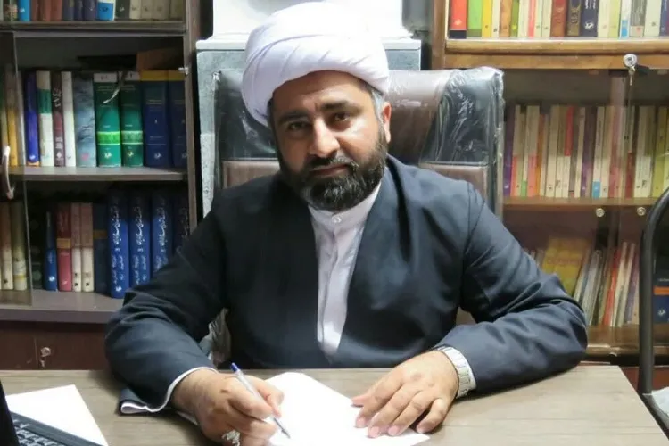 دشمن به دنبال کمرنگ کردن نقش بسیج در تمامی شئون است