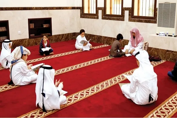 قطر: 60 طالباً بمركز 
