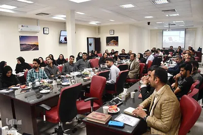 دوره‌ اصول خبرنویسی و عکاسی در دانشگاه بیرجند
