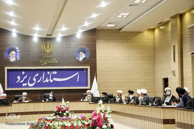 دیدارفاطمی استاندار با جمعی از روحانیون استان یزد‎‎