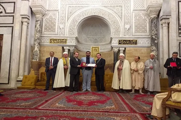 نماینده ایران رتبه دوم مسابقات قرآن تونس را کسب کرد