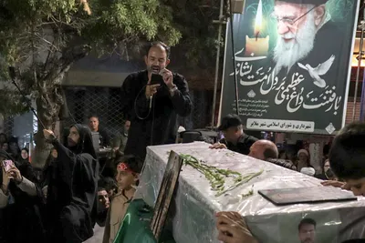 وداع ملایری‌ها با شهید علیرضا فتحی