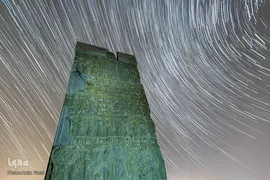 «انا زين السماء الدنيا بزينة الكواكب»