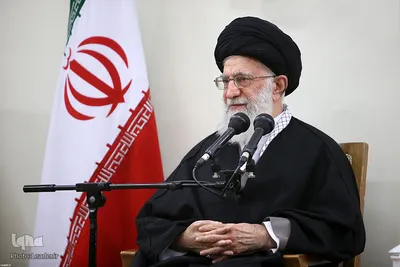 دیدار نخبگان مدال‌آور دانشگاه صنعتی شریف با رهبر انقلاب