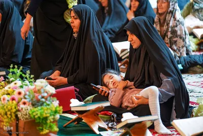 محفل انس با کلام‌الله مجید هدیه به ارواح طیبه شهدای حرم مطهر با تلاوت قاری بین‌المللی قرآن