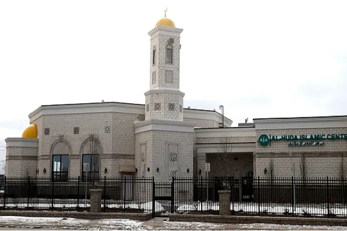 Oregon Woman Says She Plans to Desecrate Quran in Dearborn Again