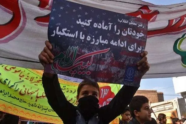«بیانیه گام دوم» راهبرد انقلاب را در برابر استکبار ترسیم می‌کند