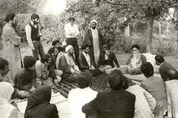 İran İslam İnqilabından 42 il keçir