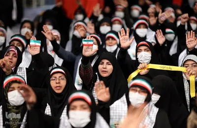 دیدار صدها تن از بسیجیان با رهبر معظم انقلاب اسلامی