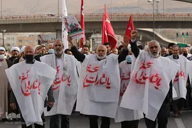 مراسم تشییع پیکر مطهر روحانی شهید مدافع امنیت در شیراز