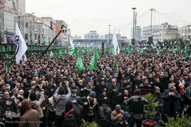 اجتماع عزاداران فاطمی در میدان هفت تیر تهران