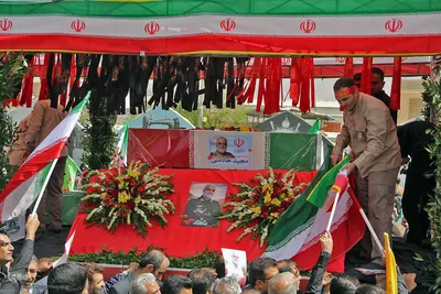 تشییع پیکر سرلشکر شهید مجید خادمی و ۵ تن از شهدای اقتدار در شیراز