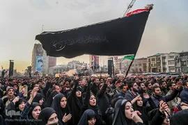 اجتماع عزاداران فاطمی در میدان امام خمینی (ره)