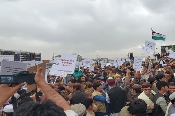 په درست افغانستان کې مړه دې وي امریکا او مړۀ دې وي اسرائيل چغې پورته شوې(فیلم)