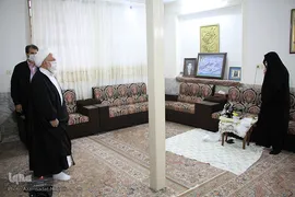 مادر شهید، مجاهد مبارزه با کرونا