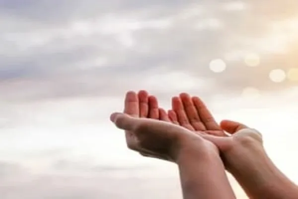 মাওলা! আপনি কি আমার হয়ে দোয়া করবেন…?