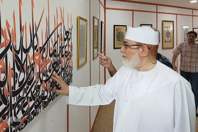 بازدید شیخ المصراوی از بخش ایران در جشنواره هنرهای قرآنی مالزی
