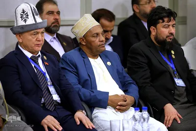 دیدار شرکت‌کنندگان در سیزدهمین کنفرانس اتحادیه بین‌المجالس سازمان همکاری اسلامی با رهبر انقلاب