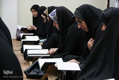 محفل انس با قرآن نورالثقلین در حاشیه شهر مشهد
