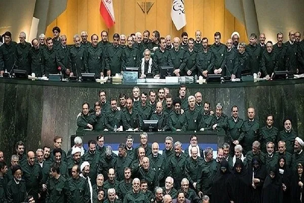 اقدامات ضدآمریکایی مجلس در ۹۸