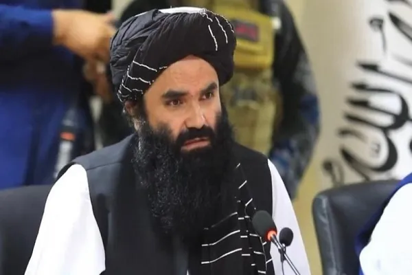 د افغانستان د طالبانو د کورنیو چارو وزیر د افغانانو په یوالي ټینګار کړی