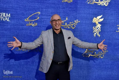 منصور ضابطیان مجری نشست خبری روز هفتم
